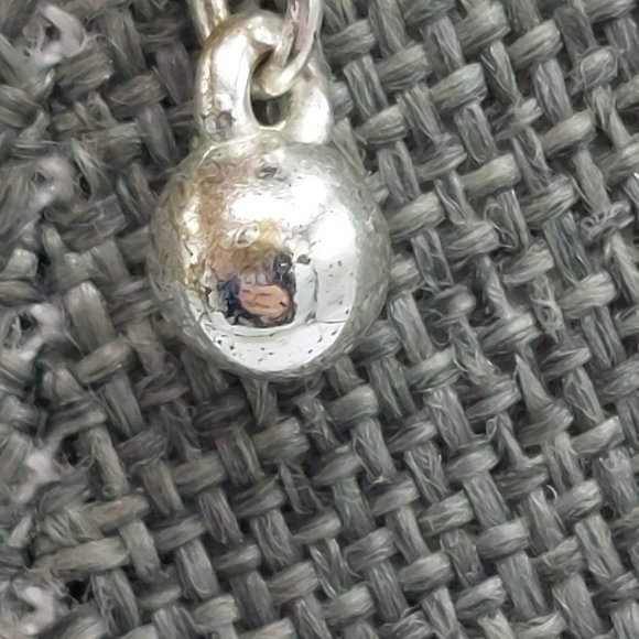 Black White Beaded Necklace Asymmetrical Silver Toned Chain Resin Beads 21" Long - Picture 10 of 11